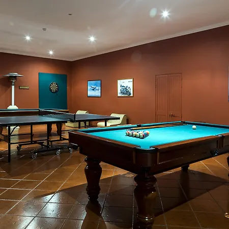 昆塔多科瓦克酒店 招待所 阿伦克尔